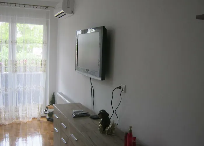 Ildiko Is A Calm Place To Relax * سوبوتيتْسا